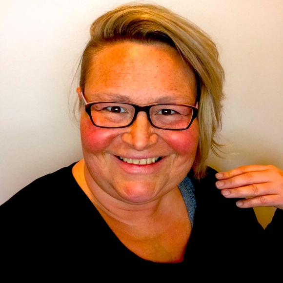 Meet your Posher, Rachel - Picture 1 of 1